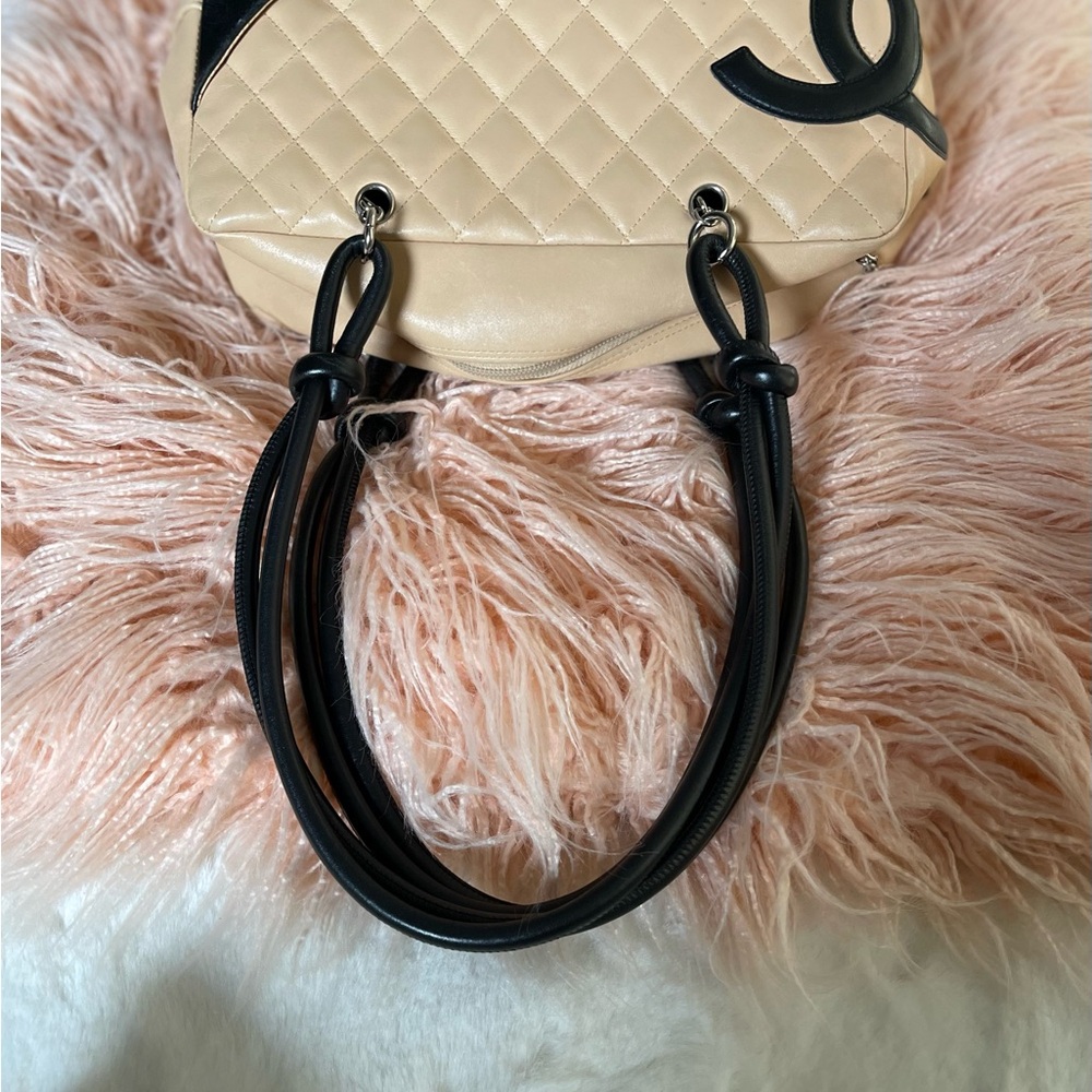 Chanel Ligne Cambon Bowler Tote Bag Authenticated - Picture 11 of 14